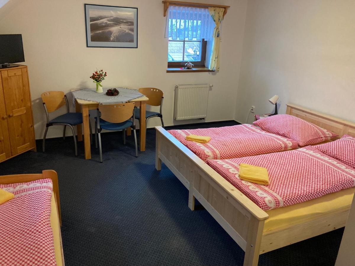 Penzion Eliška Petrikov  Esterno foto