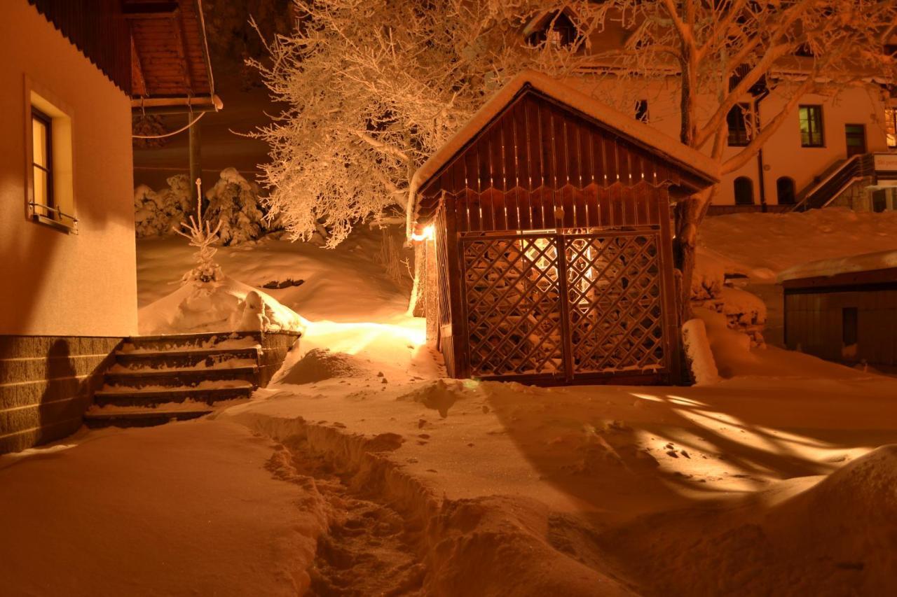 Penzion Eliška Petrikov  Esterno foto
